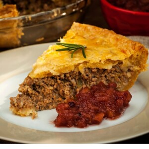 tourtiere, meat pie